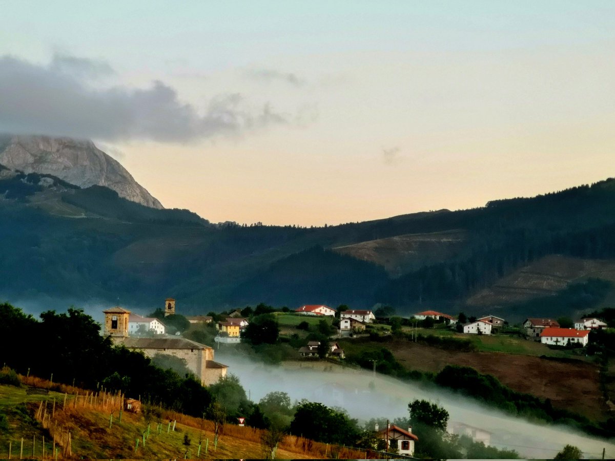 Goiz freskoa 12 gradu, Egun on!! (ARAMAIO)