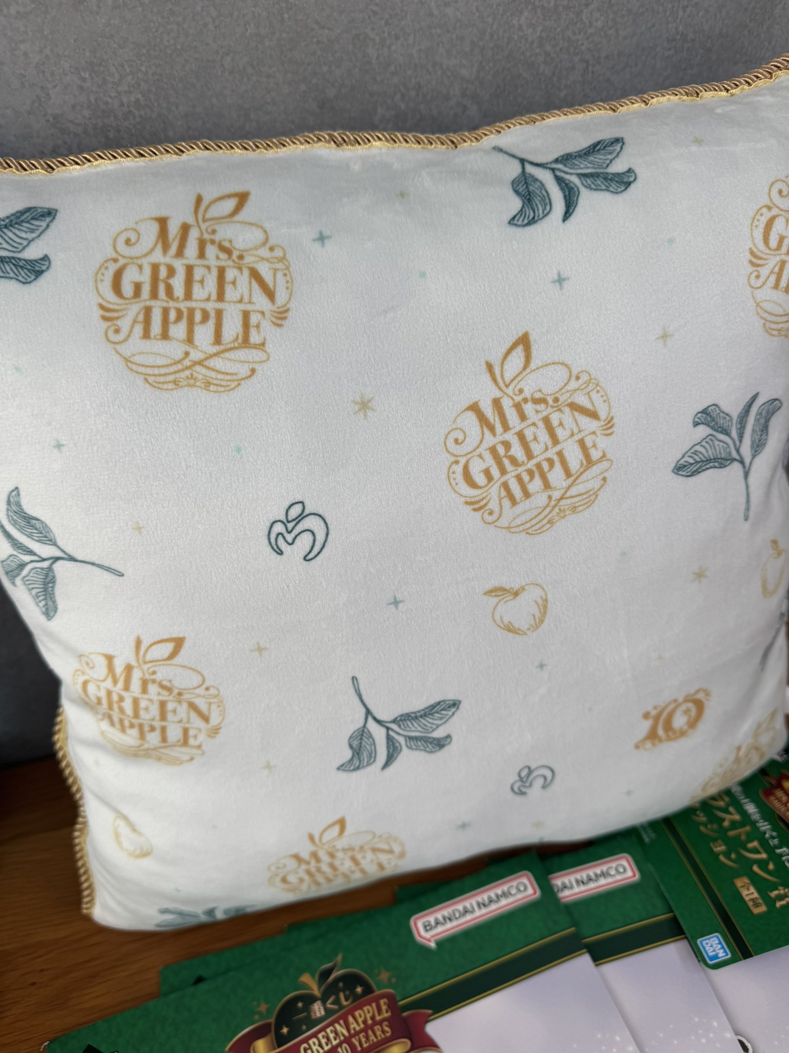 一番くじ Mrs. GREEN APPLE ラストワン賞 クッション ラストワン賞：クッション - Mrs. GREEN APPLEの一番くじ第2弾