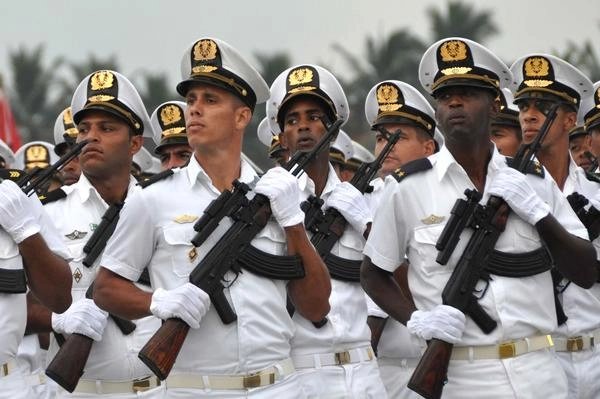 A 68 años del alzamiento en Cienfuegos, evocamos a quienes cayeron en esa acción contra la tiranía batistiana y felicitamos, en su día, a los integrantes de la Marina de Guerra Revolucionaria, que sigue siendo, como la calificó #Fidel, "de Patria o Muerte".
#CubaViveEnSuHistoria