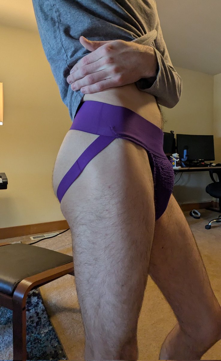 Mir | Furry Findom | 18+ 💸🦌 tweet media