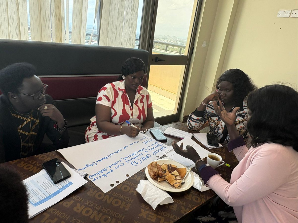 WomenIgniteSSD's tweet photo. Women Ignite South Sudan, with support from @UAFAfrica, held a dialogue forum in Juba bringing together WHRDs, GBV survivors, youth, chiefs &amp; faith leaders.
A safe space to amplify women’s voices in peace, protection &amp; civic engagement. 💜✊🏾
 #GenderEquality @EUinSouthSudan https://t.co/fy11qQlDHL