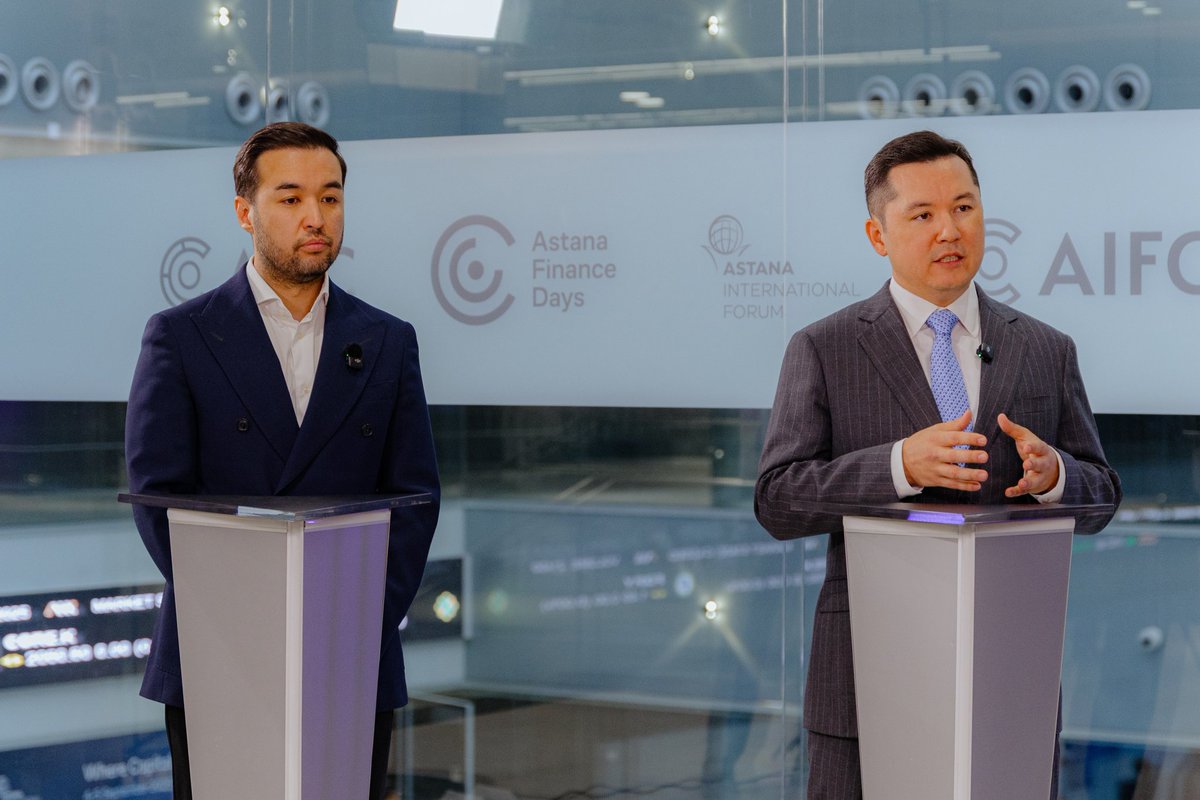 cryptolgi's tweet image. Some highlights from Solana Superteam KZ event in Astana 
- Official Astana Finance Days side event
- Launch of new TV series with Atameken Business
- Top execs from 6 banks + VC funds
- 4 panels + networking
- 180 happy guests
- And… 1 priceless experience