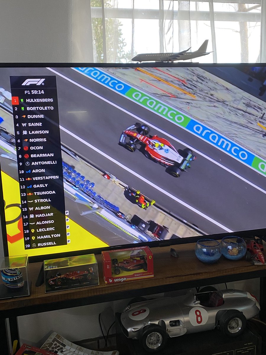 Gustavo Ricartez (@gustaricar2013) on Twitter photo Buen día!
Comienza la Fecha 16 en Monza🇮🇹
<a href="/F1Tornello/">Fernando Tornello 🌎🏁</a> <a href="/cochitolopez/">Cochito Lopez</a> <a href="/aleamartinez/">Ale Martinez</a> <a href="/Gp1Fossaroli/">Juan Fossaroli</a> <a href="/AlbertFabrega/">Albert Fabrega</a> y equipo! Saludos!
#ItalianGP #F1 #F12025 Buen día!
Comienza la Fecha 16 en Monza🇮🇹
<a href="/F1Tornello/">Fernando Tornello 🌎🏁</a> <a href="/cochitolopez/">Cochito Lopez</a> <a href="/aleamartinez/">Ale Martinez</a> <a href="/Gp1Fossaroli/">Juan Fossaroli</a> <a href="/AlbertFabrega/">Albert Fabrega</a> y equipo! Saludos!
#ItalianGP #F1 #F12025