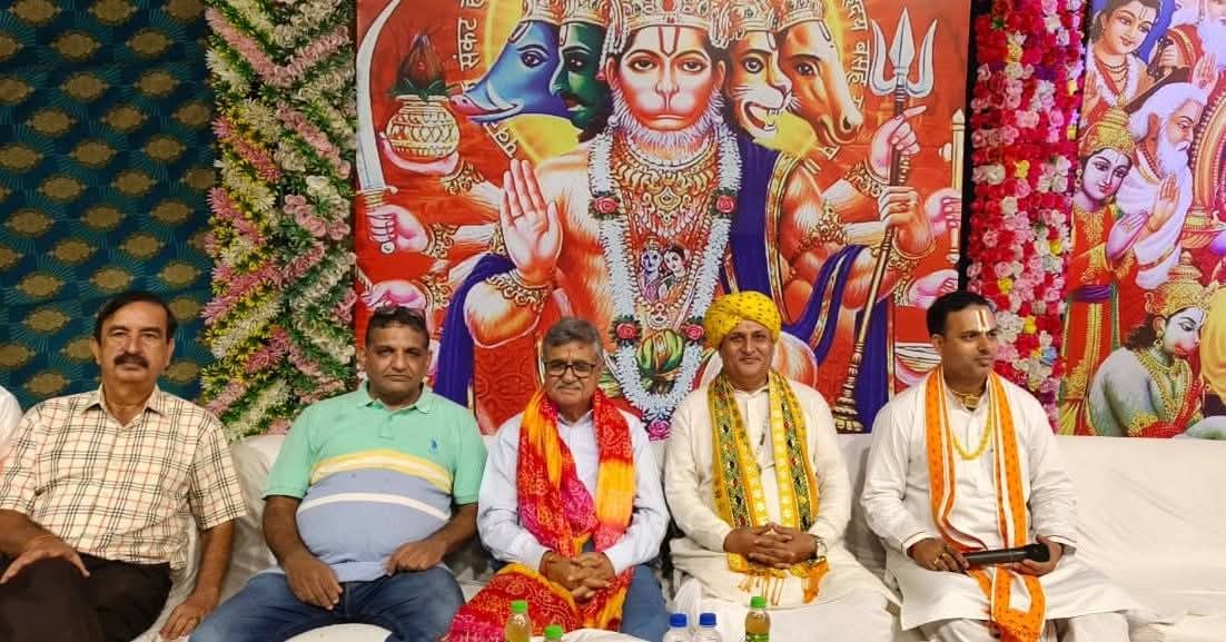 मॉडल टाउन में वैदिक सेवा ट्रस्ट द्वारा आयोजित विशाल गणपति महोत्सव में बतौर मुख्यातिथि शिरकत कर विघ्नहर्ता भगवान श्री गणेश जी का आशीर्वाद लिया!
बहतरीन धार्मिक आयोजन के लिए वैदिक सेवा ट्रस्ट के सभी सदस्यों व पदाधिकारियों को शुभकामनाएं दी !!