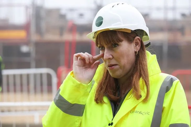 Angela Rayner’s legacy as Housing Secretary:

Monumentally failed to hit her own housebuilding targets.

Reduced housing targets in major cities. 

Vote Labour, get decline.
