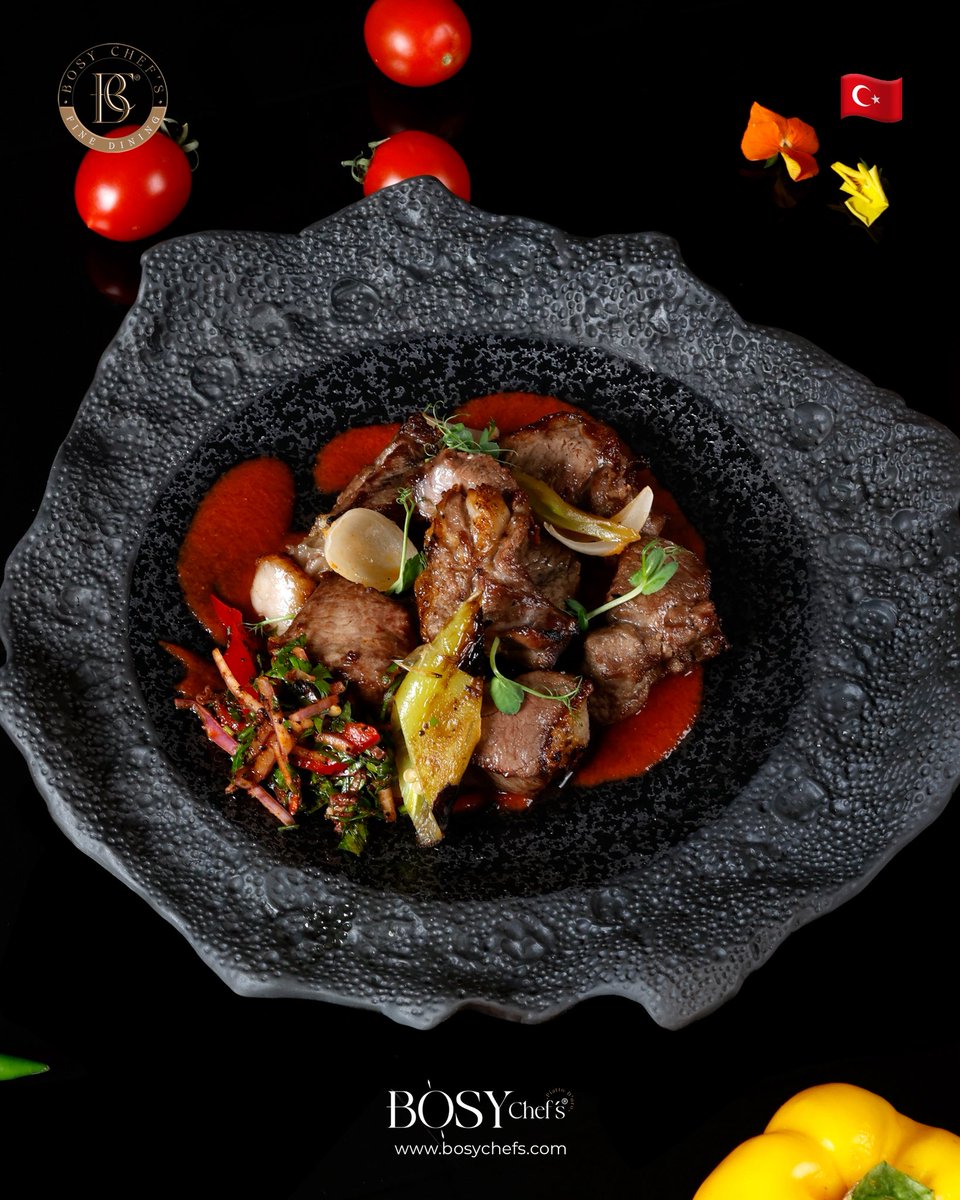 BOSY Chef's Fine Dining Restaurant olarak siz değerli misafirlerimiz için oluşturduğumuz yöresel menümüzde yöresel lezzetleri imza sunumlarımız ve dokunuşlarımızla enfes lezzetlere dönüştürerek sunuyoruz.#gaziantepdünyalezzetleri #gazianteprestaurant #gaziantepetkinlik