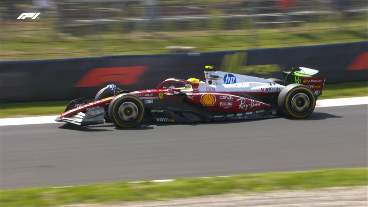O que essa pintura ficou linda é brincadeiraa hein?!

#F1 #ItalianGP