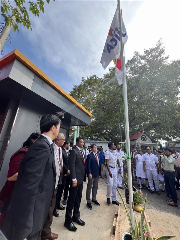Embassy of Japan in Sri Lanka(在スリランカ日本国大使館) (@japanemb_sl) on Twitter photo On 5th Sep, Amb ISOMATA 🏥 attended the handover event of a medical incinerator, funded by 🇯🇵, with the Hon. Minister of Health <a href="/NalindaJay/">Nalinda Jayatissa</a>, Hon. Governor of Eastern Province, MPs & JICA. Supporting safe and sustainable healthcare services in Trincomalee and Eastern Province! 💉 On 5th Sep, Amb ISOMATA 🏥 attended the handover event of a medical incinerator, funded by 🇯🇵, with the Hon. Minister of Health <a href="/NalindaJay/">Nalinda Jayatissa</a>, Hon. Governor of Eastern Province, MPs & JICA. Supporting safe and sustainable healthcare services in Trincomalee and Eastern Province! 💉