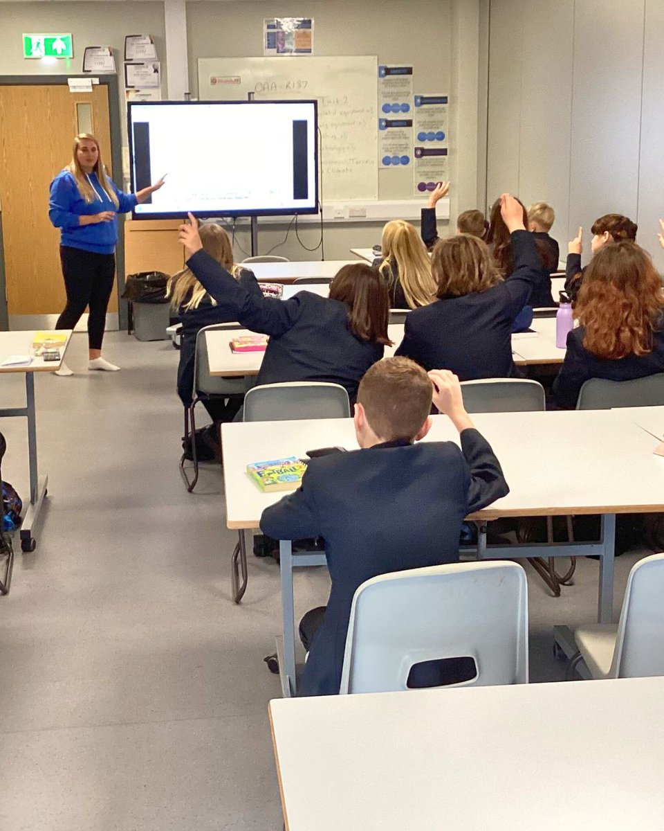 HEADTEACHER'S BULLETIN | Friday 5th September

It's that time of week again!

A fantastic second week here with the Year 11 Geography trip, Coaching Reflection Enrichment &amp; Wellbeing sessions being kicked off, and various upcoming events and dates: ivanhoe.co.uk/headteacher-s-…