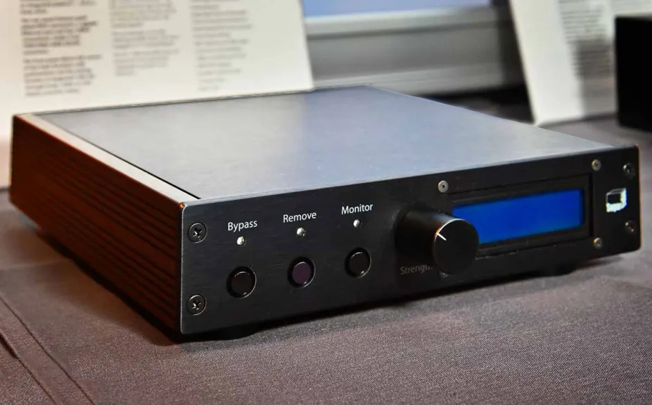 HTFHiFi's tweet photo. The Sugarcube SC-1 Mini and SC-1 Plus vinyl click &amp; pop removal processors are back in stock.

Both are available for demo at our Birmingham store, book an appointment today.

But be warned, once you've heard them in use there is no going back. 

https://t.co/eEpfw84pD6 https://t.co/w4lICp5CeG