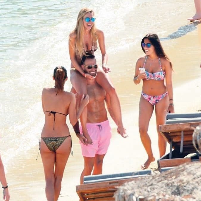 d.j. kriss 🍉 tweet media