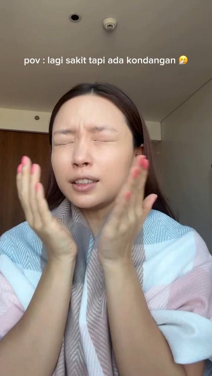 ansankuro87e_wa's tweet photo. Gel Angelicca. 💄

#Gelangelicca #鼻いいわ #鼻の穴 #鼻腔 #鼻子孔 
#hidung  #lubanghidung
#Ronggahidung
#nose #nostrils https://t.co/aUtTvQYfEM