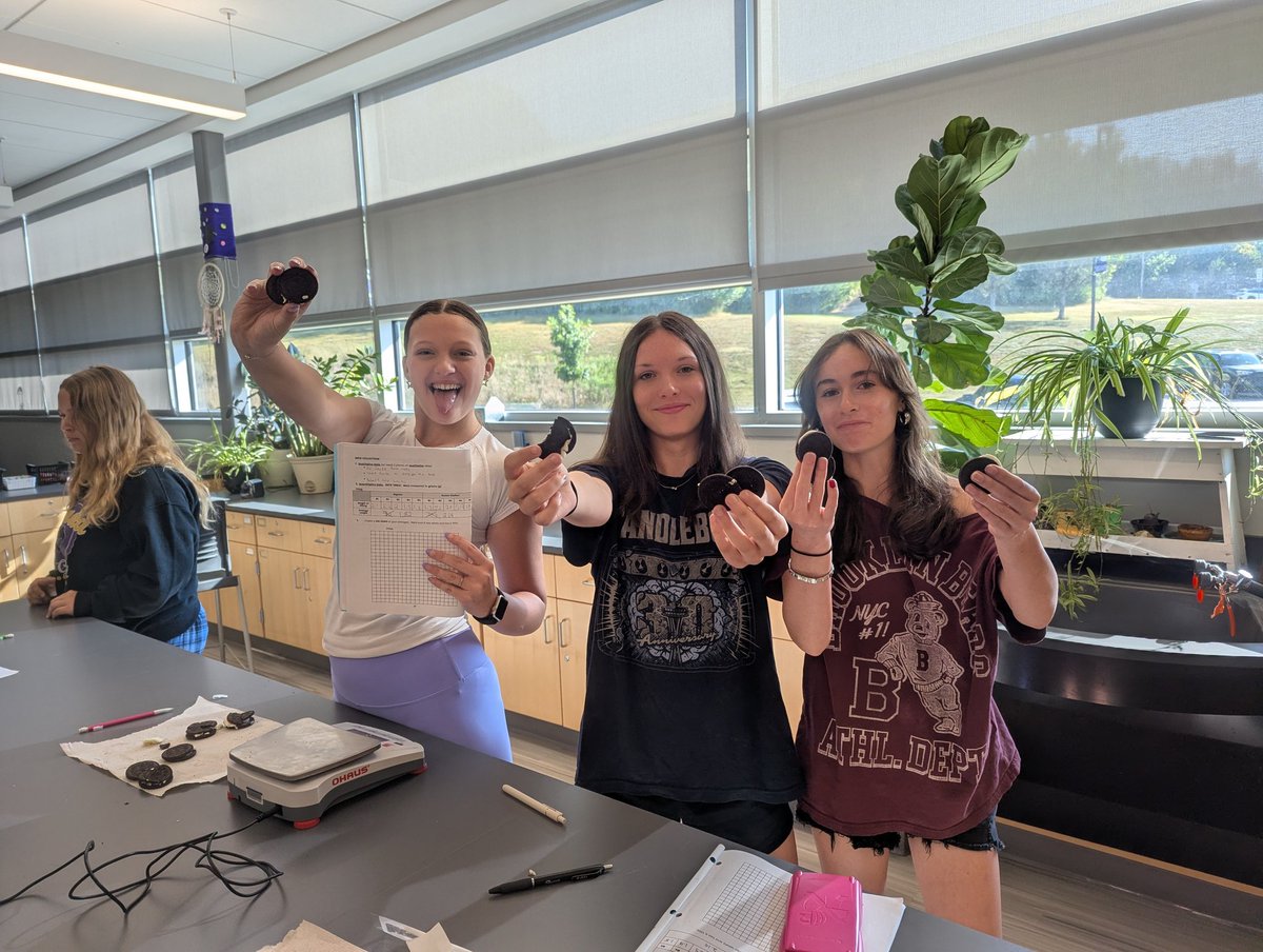 Mandy Kotraba tweet media