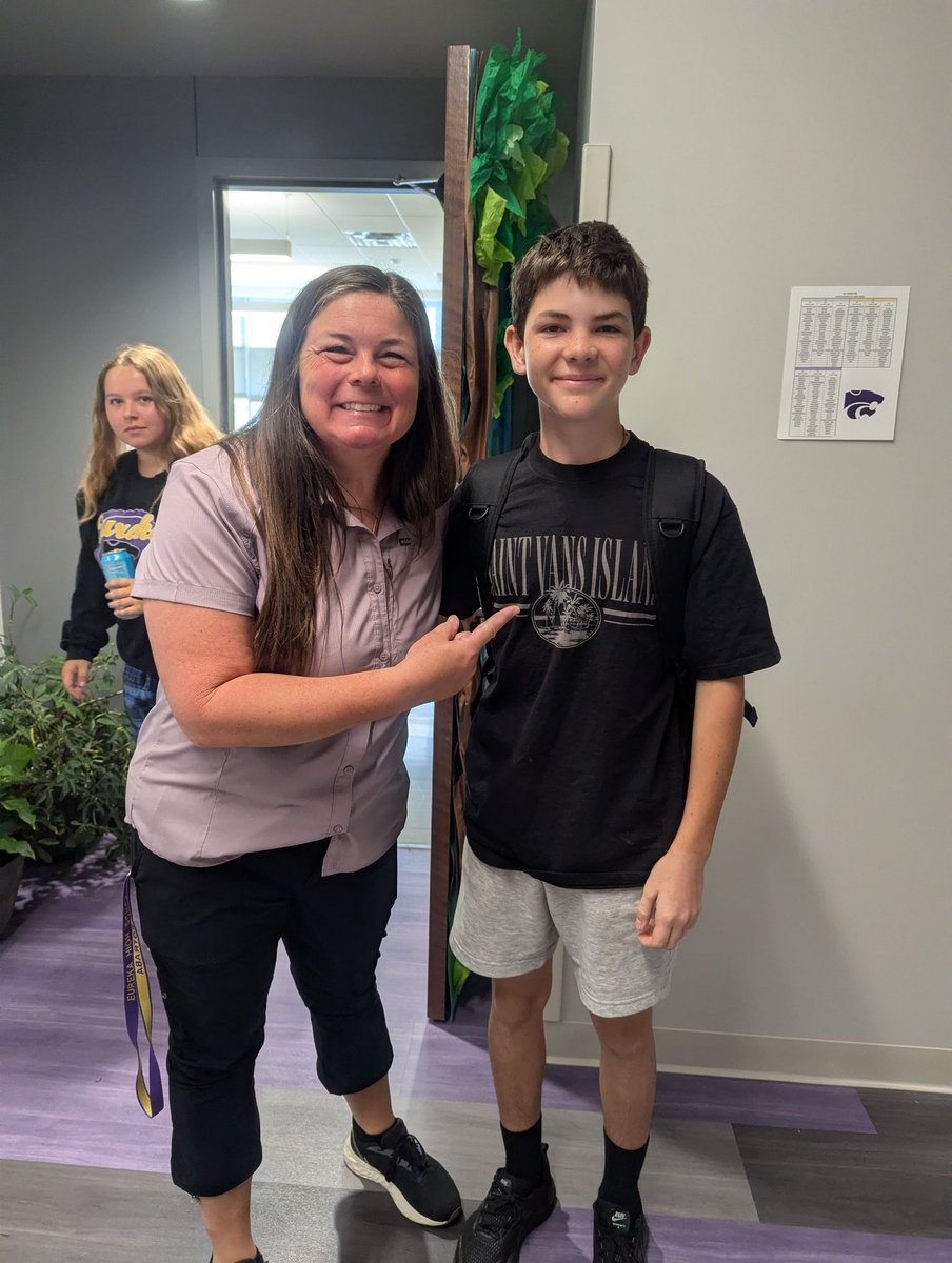 Mandy Kotraba tweet media