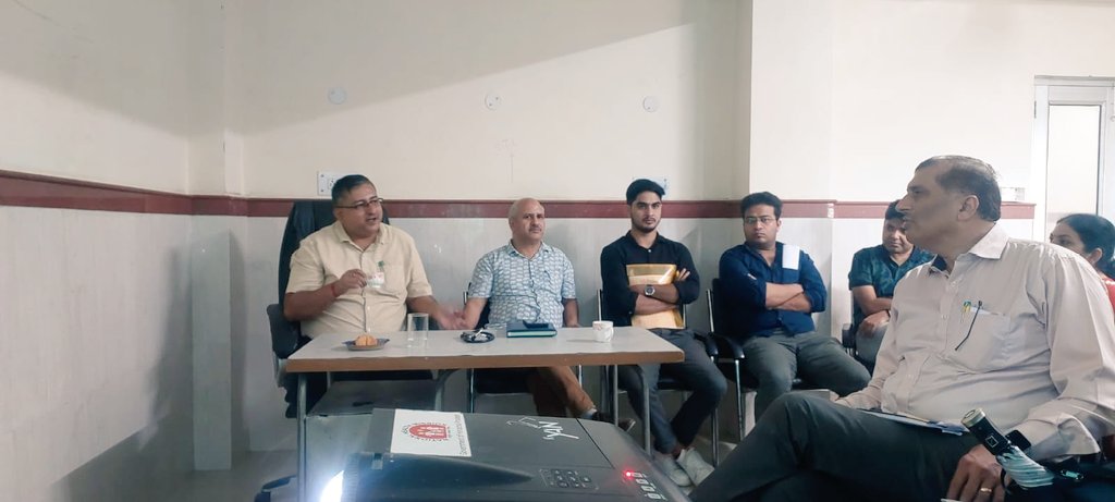stsnadaun's tweet photo. National Tuberculosis Elimination Program Monthly Review meeting at CH Nadaun under the chairmanship of Dr Rajesh Bhardwaj BMO Nadaun &amp; Shammi DRTB Coordinator Hamirpur also attend the National Tuberculosis Elimination Program Monthly Meeting 05/09/2025 https://t.co/nxSceHLhGg
