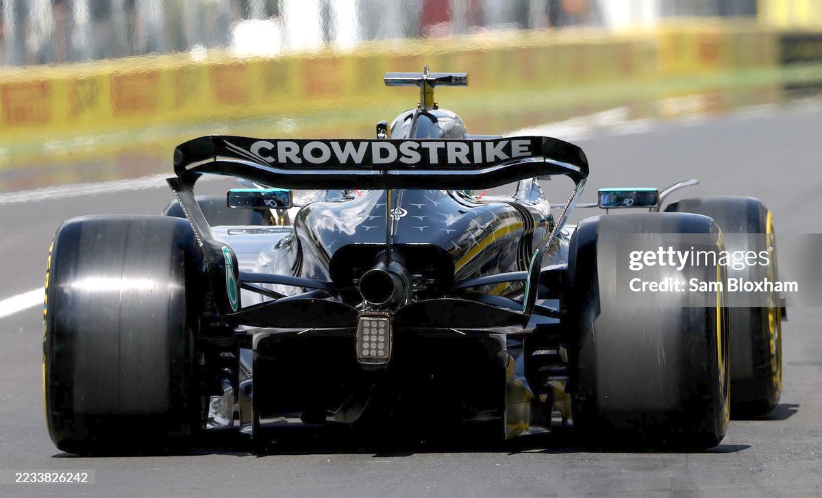 #F1 #ItalianGP 2025

⬛️ Big wing on Mercedes ⬛️