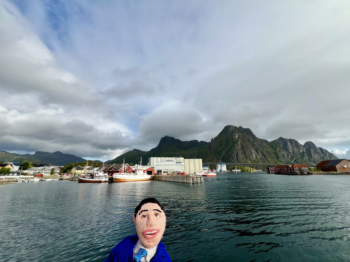 Jimmy Carr tweet media