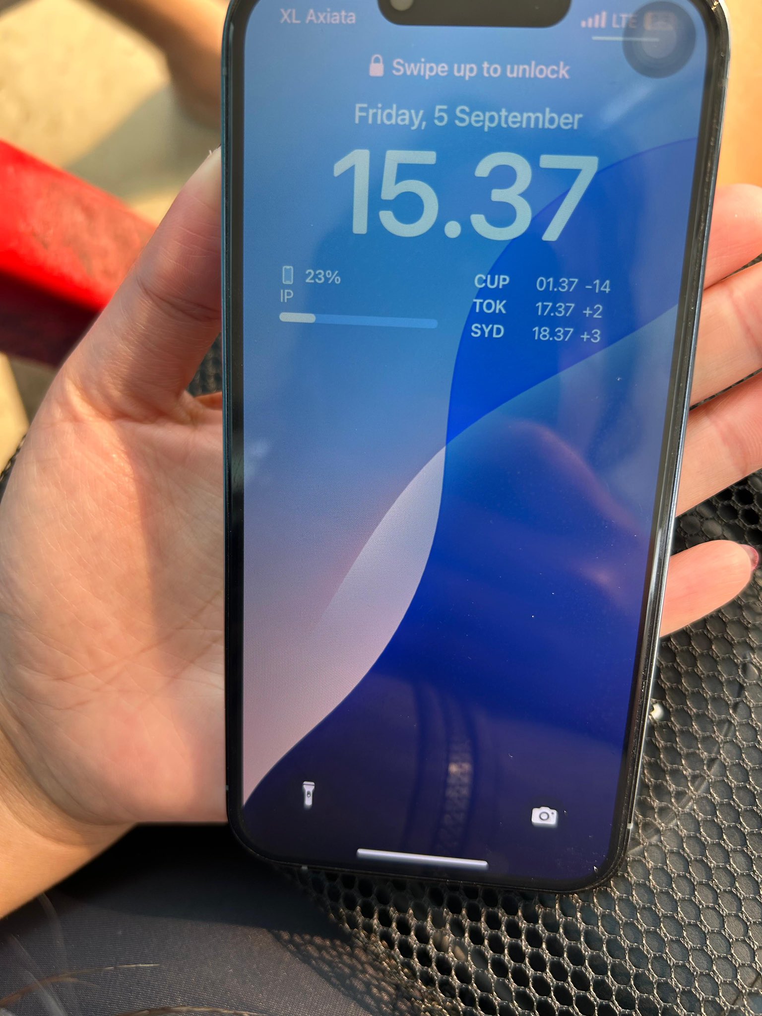 iPhone13Pro - Search / X