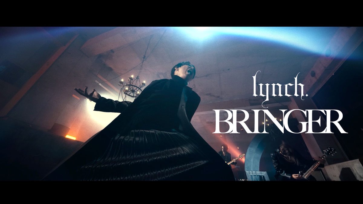 lynch 【リンチ】メンバー直筆サイン入りXⅢポスター ミントモール / MINT 池袋店 / BBM プロ野球チアリーダーカード