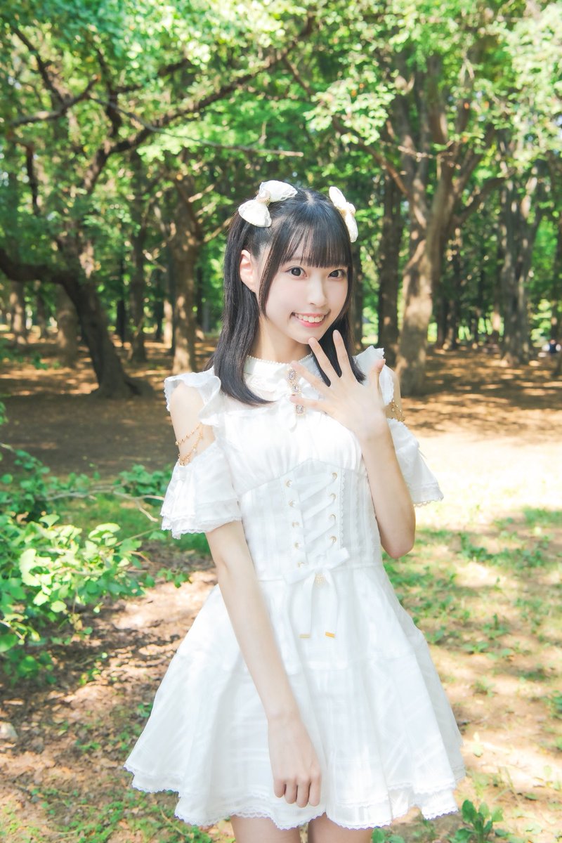 ✴︎ ┈┈┈┈┈┈┈┈┈┈┈┈ ✴︎
  
　       LumiDay
▷ #ルミディ メンバー5人目公開 ◁

羽咲もか / うさぎもか

メンバーカラー：ホワイト

「元気100倍もかちゃんまん」

✴︎このポスト100いいねでアナザーショット公開

#LumiDay #ルミディ #ぴゃも #ReID

✴︎ ┈┈┈┈┈┈┈┈┈┈┈┈