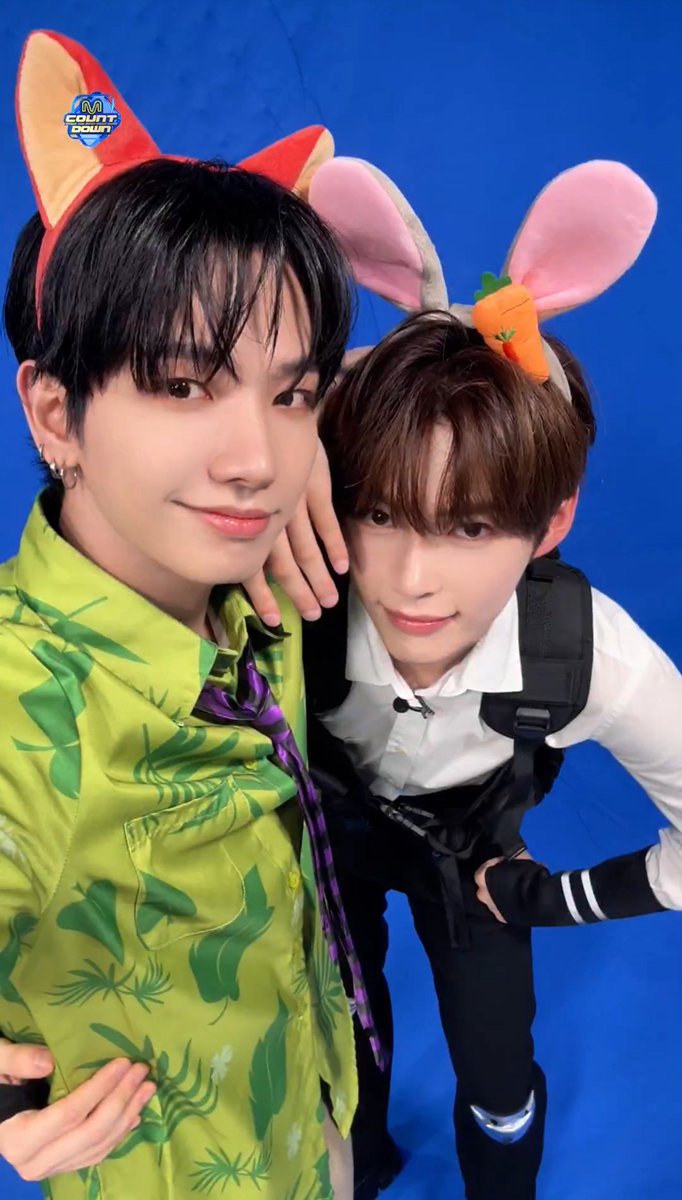 abcdlovefghij's tweet photo. 아 어 떡 해 ㅠ https://t.co/rDi09qvazT