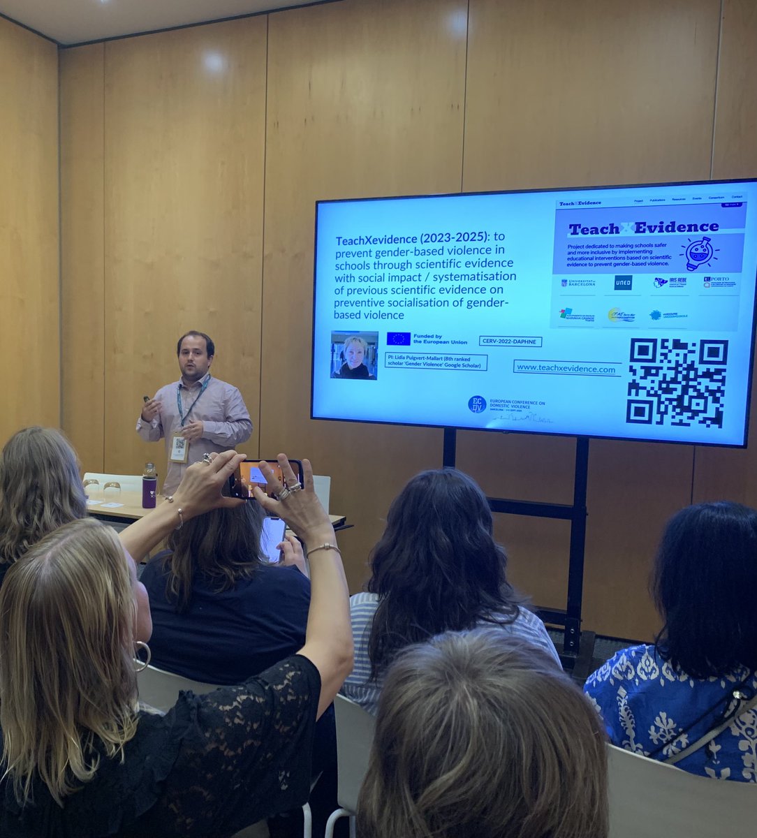 JosepMaria Canal (@josepmariacanal) on Twitter photo <a href="/aitor_alzaga/">Aitor Alzaga Artola</a> Brilliant presentation about
European research <a href="/teachxevidence/">TeachXEvidence</a> (CERV-2022-DAPHNE) on “preventive socialization” and “zero violence,” led by <a href="/LidiaPuigvert/">Lidia Puigvert</a> #ECDV2025 <a href="/aitor_alzaga/">Aitor Alzaga Artola</a> Brilliant presentation about
European research <a href="/teachxevidence/">TeachXEvidence</a> (CERV-2022-DAPHNE) on “preventive socialization” and “zero violence,” led by <a href="/LidiaPuigvert/">Lidia Puigvert</a> #ECDV2025