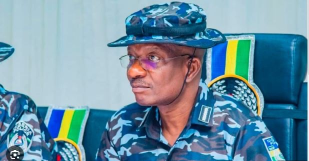 NigeriaStories's tweet photo. BREAKING NEWS: The Nigerian Bar Association has filed a Federal High Court suit challenging the Inspector-General of Police’s tinted-glass permit policy, saying the directive is unlawful and infringes fundamental rights. https://t.co/BSTemFSpEU
