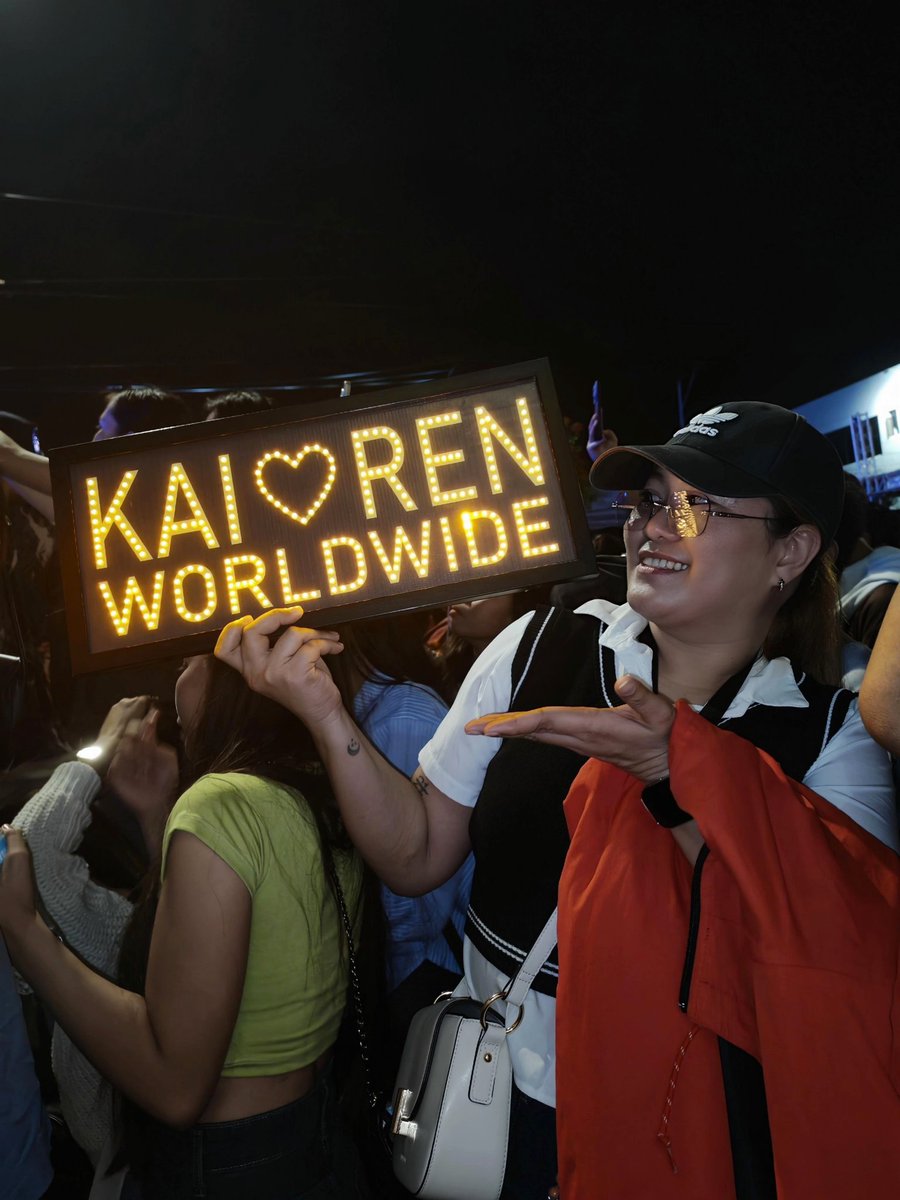 hernameiskiiim's tweet photo. Yong di ka sigurado na makapunta kaya last minute kana nakarating. Buti umabot pa sa performance ni JIKI!🧡😍

#KairenWW
#MyxVjJarrenGarcia
#GensanTunaFestival2025 https://t.co/MVfghbjaO9