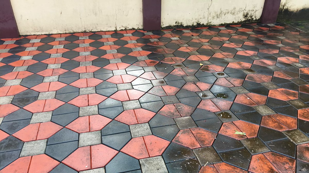 MagicCleanKochi's tweet photo. Block Paving Cleaning 🪻

Call/WhatsApp: 📞 +91 89438 68686 
Visit: https://t.co/yJQLwzASPx

#PavingCleaning #interlock #pressurewashing #home #cleaningmotivation #cleaningserviceinkochi #kochi #kerala #cleaning #cleaningservices #housecleaning #beforeandafter #magiccleankochi💜 https://t.co/f0m0lhamtJ