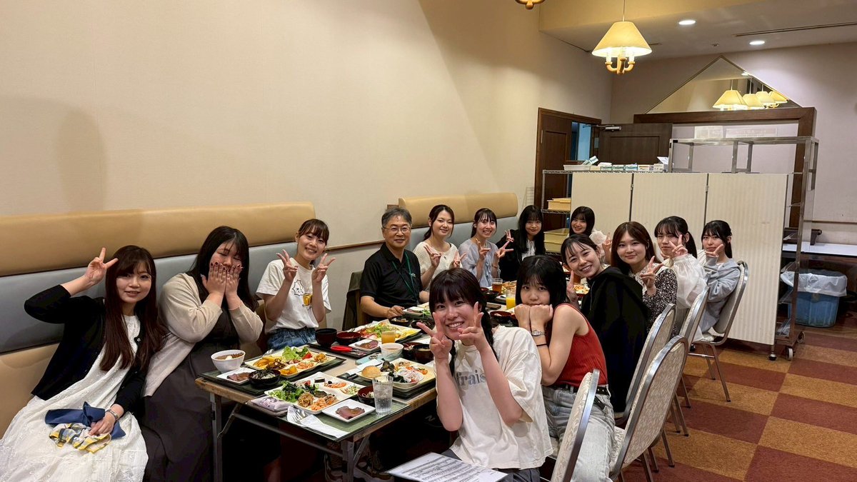 4日間のオケ合宿が終了しました✨
ご飯も美味しかったし、とってもたのしかった～
乗っていたイタリア奇想曲が広上先生の手によってどんどん魅力的になっていって素敵すぎた😍