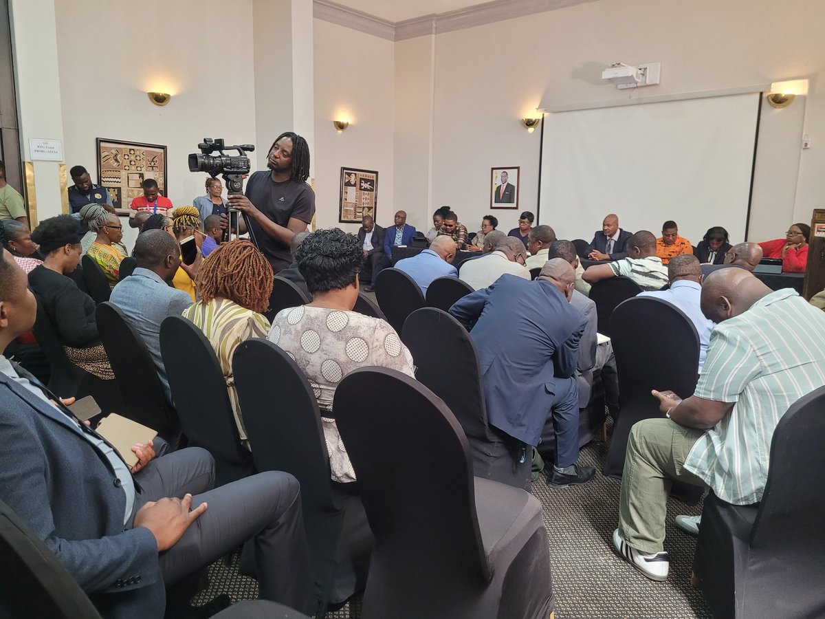 Amalgamated Rural Teachers Union of Zimbabwe,ARTUZ tweet media