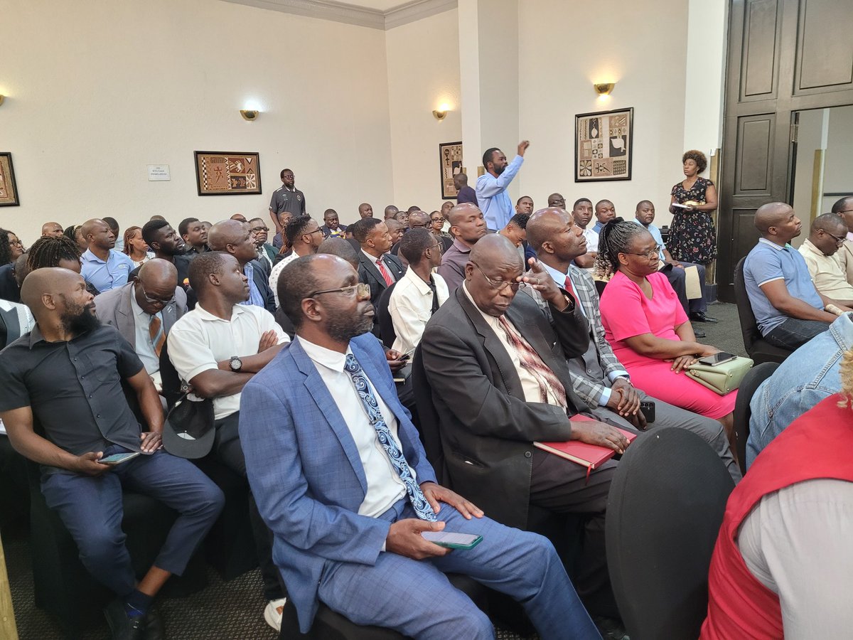 Amalgamated Rural Teachers Union of Zimbabwe,ARTUZ tweet media