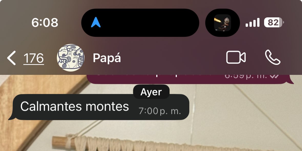 shwalison's tweet image. * le alego a mi papá * 
Mi papá: