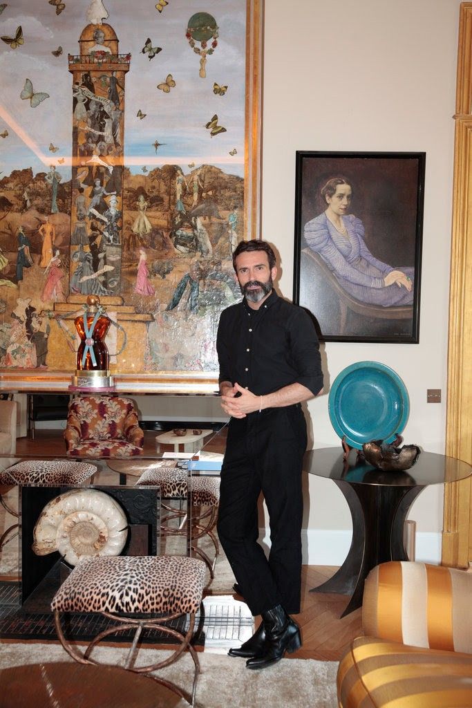 Happy birthday to the incredibly talented Daniel Roseberry🌟