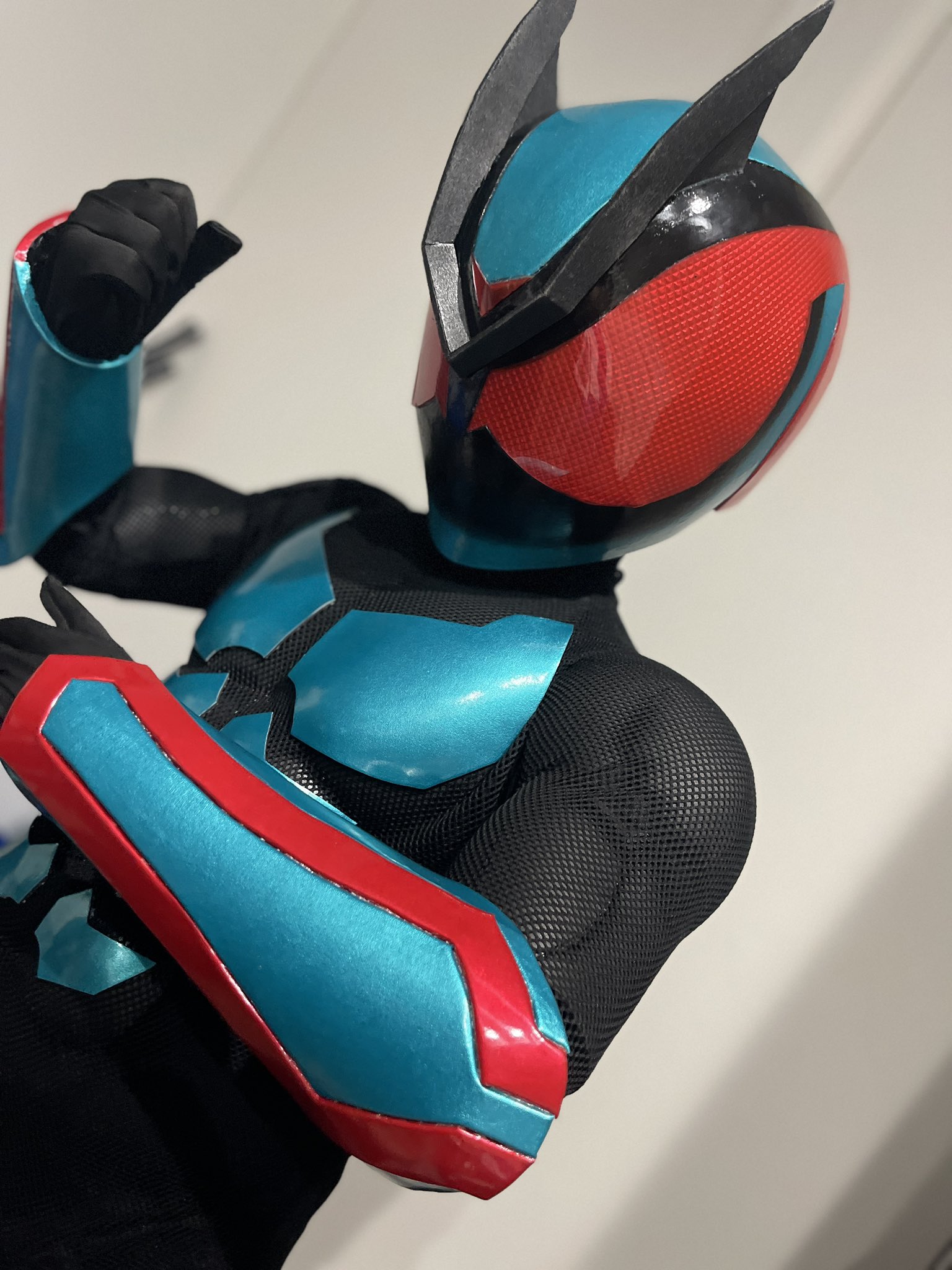 仮面ライダーゼストコスプレ用スーツ 一体式 眼発光仕様 仮面ライダー THE NEXT V3 コスプレ用スーツ 一体式 眼発光仕様