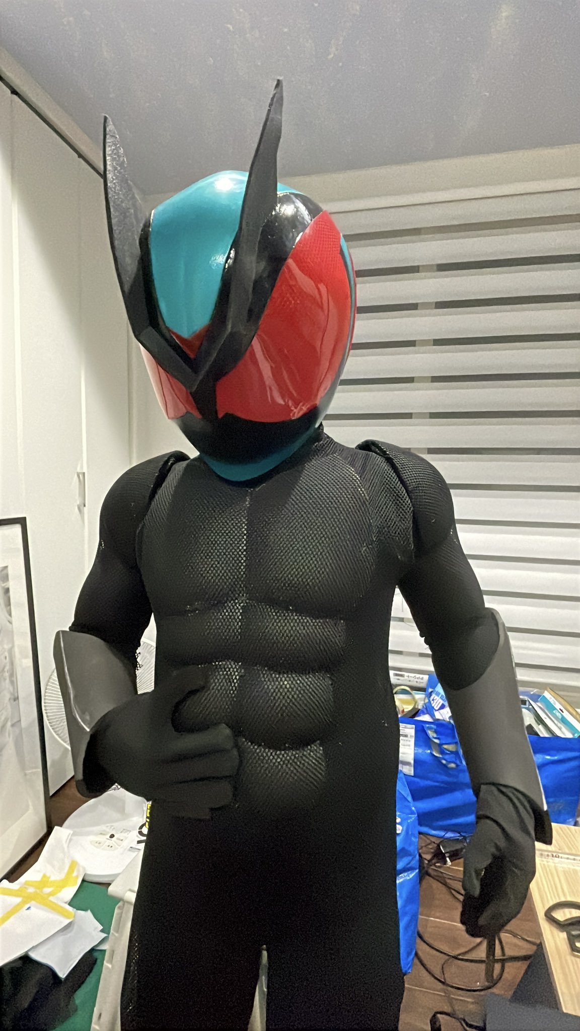 【受注制作・塗装済み】仮面ライダーギーツ コスプレ用フルスーツ 完成品 S.H.Figuarts 仮面ライダーXギーツ | 魂ウェブ