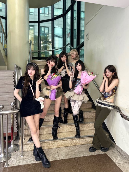 navi_dive's tweet photo. おめでとうおめでとうおめでとうおめでとうー！！！！！！！！！！！
#IVE70thWin 
#XOXZ1stWin https://t.co/DrlW09Jb0b