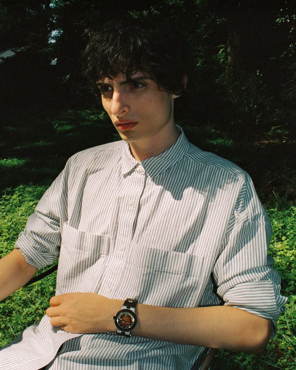 finn wolfhard usando o relógio da bvlgari x fender
📸: gep.jpeg