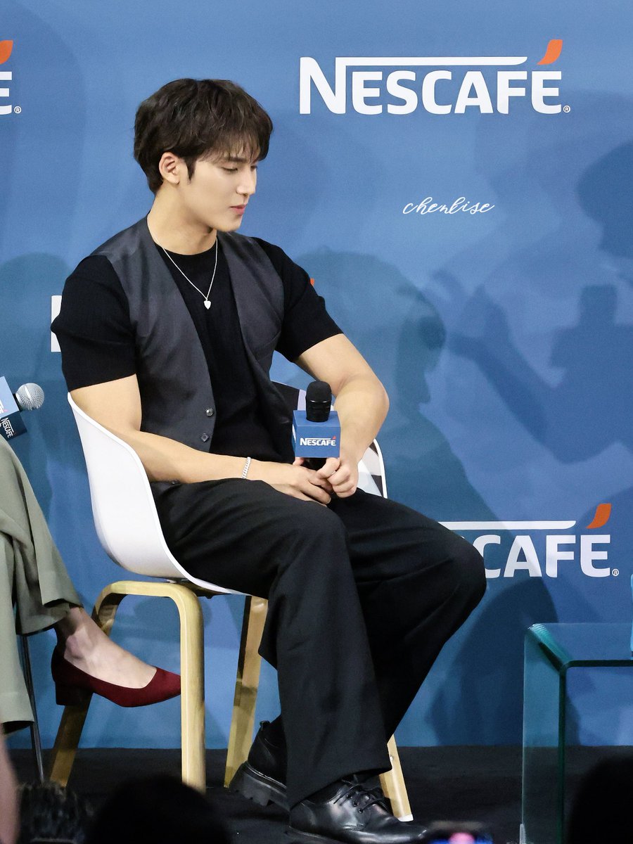 Chlisechen_'s tweet photo. 20250905 HK Nescafe

💙

#민규 #MINGYU #金珉奎 #ミンギュ
#세븐틴 #SEVENTEEN
#MINGYUxNescafe #Nescafe_HongKong https://t.co/zSwYAcm5QQ