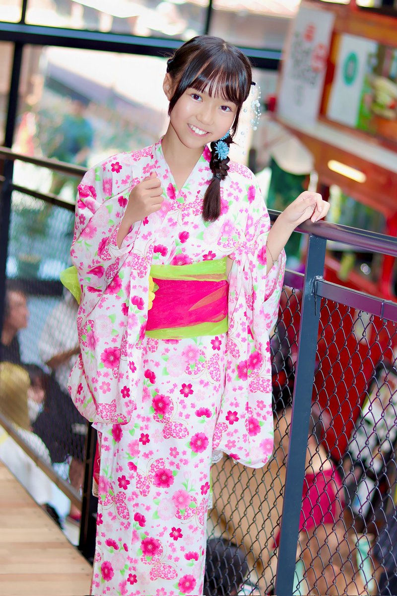 hidebooh2's tweet photo. 2025.8.24
アイドル夏祭
SMASELL Sustainable Commune
YUIRI / パイナップルクラブ ②
#YUIRI #ゆいりん
#パイナップルクラブ
#アイドル夏祭 #SMASELL https://t.co/t4699EUpK6