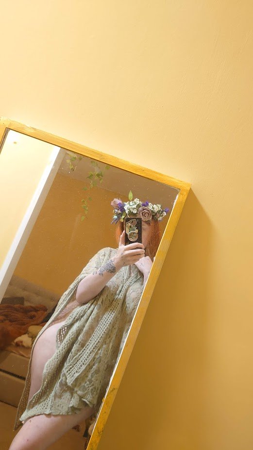 nutbirb🍄 tweet media