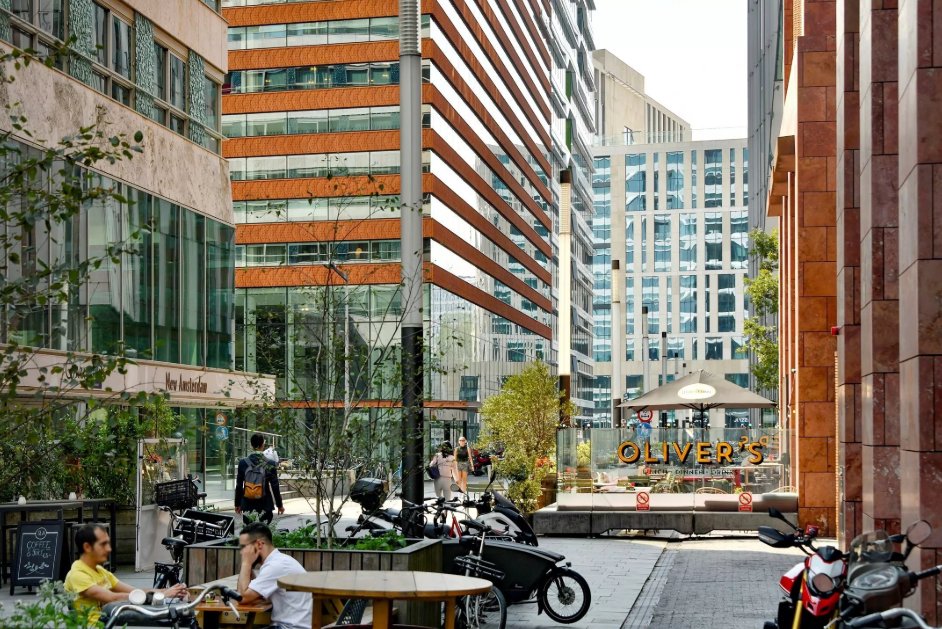 Workthere tweet media