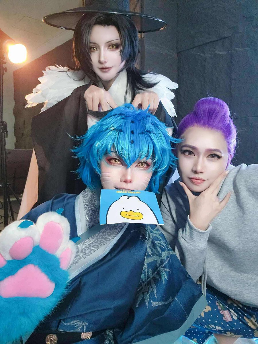 終於拍了《獵魔女團》動物組的自創擬人~
趁這中元節前夕來跟一波七月主題(?)
大家和我一起期待正片吧！
喜鵲-原po
老虎  <a href="/uninocosplay/">優尼Uni @5/17 a!台北</a>
Rumi-亞妮
———
下周會有更大一波鬼月企劃即將實現，這個必須要大大期待！
因為即將要和大家解開一個不是秘密但很多人不知道的真相~
#kpopdemonhunters #Magpie