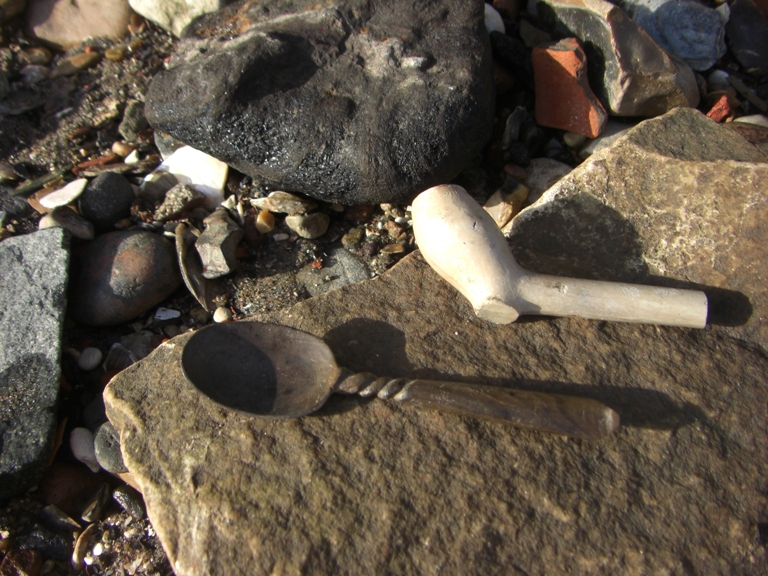 ThamesExplorer's tweet image. 🔎EXTRA Mudlarking tour at Wapping, Wednesday 17th September, 3.30pm-5.30pm✨Tickets and info: …arkingatWappingSep17.eventbrite.co.uk