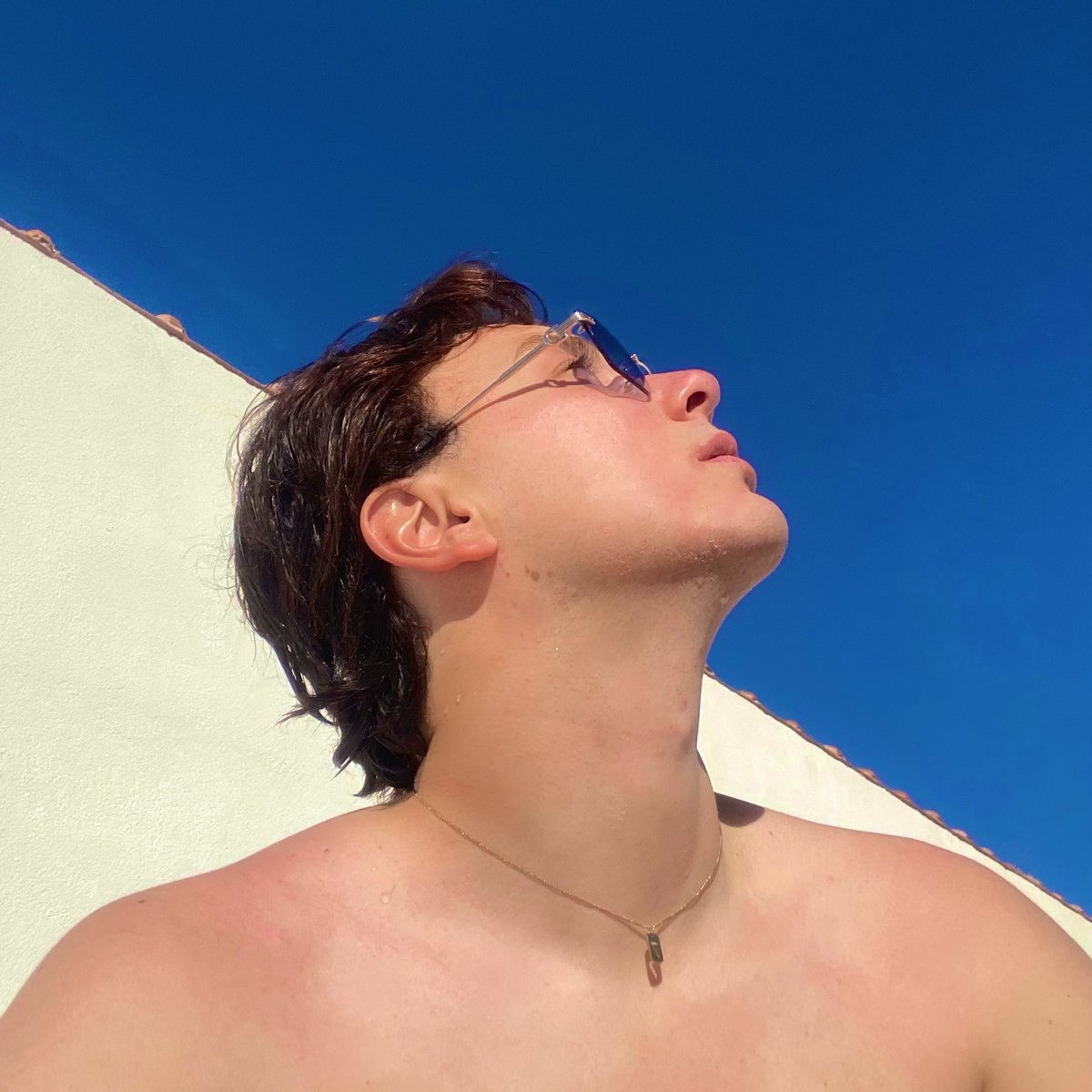 OkaySoyak's tweet photo. eylül de tatil ayıdır yanlışınız var 🌞 https://t.co/Kw5lBntaIt