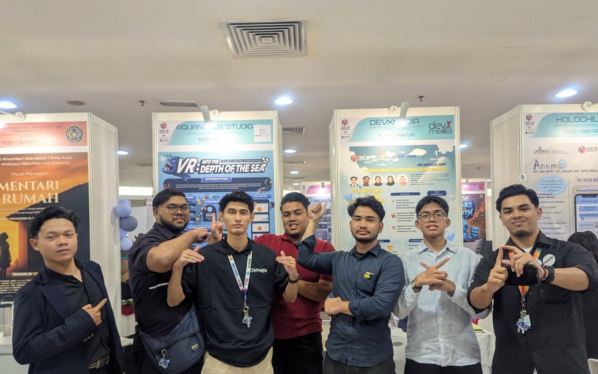 trmajin's tweet photo. Silver pon silver la https://t.co/Tqh3THGtpu