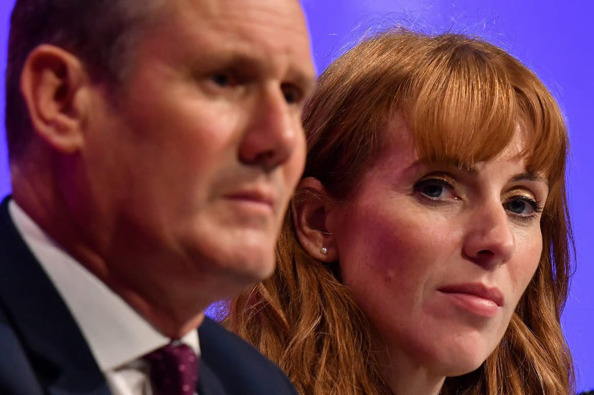 🇬🇧<a href="/Keir_Starmer/">Keir Starmer</a>, más débil.
La ministra de Vivienda y número dos del primer ministro, <a href="/AngelaRayner/">Angela Rayner</a>, renunció por un "error" en el pago de impuestos en la compra de su nueva casa, cuando el gobierno pierde popularidad y la extrema derecha independentista lidera las encuestas.