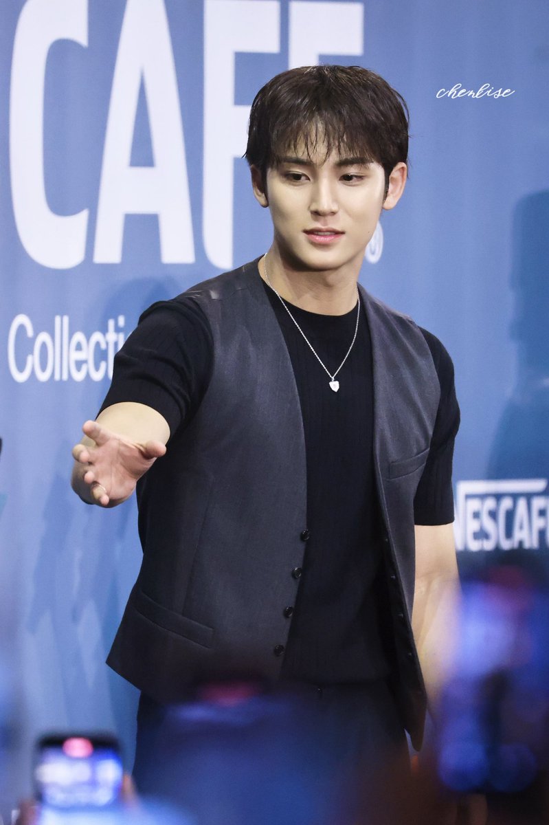 Chlisechen_'s tweet photo. 20250905 HK Nescafe

#민규 #MINGYU #金珉奎 #ミンギュ
#세븐틴 #SEVENTEEN
#MINGYUxNescafe #Nescafe_HongKong https://t.co/HQUSZu86a2