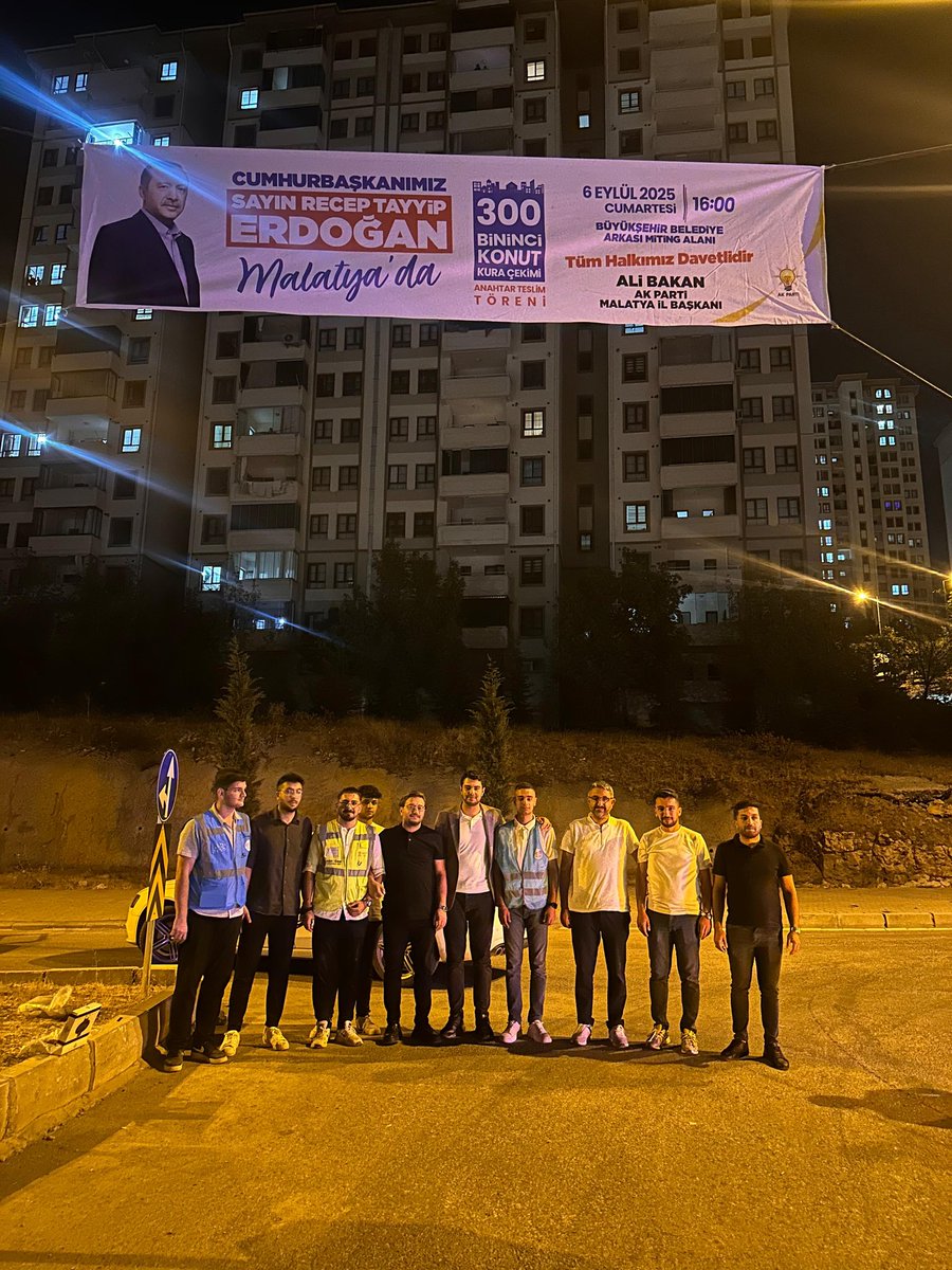 AK Gençlik Malatya (@akgencmalatya) on Twitter photo Heyecan dalga dalga büyüyor… 🌟
AK GENÇLİK hazır! 💪🔥
REİSİMİZİ sabırsızlıkla bekliyoruz! 🇹🇷 <a href="/RTErdogan/">Recep Tayyip Erdoğan</a> Heyecan dalga dalga büyüyor… 🌟
AK GENÇLİK hazır! 💪🔥
REİSİMİZİ sabırsızlıkla bekliyoruz! 🇹🇷 <a href="/RTErdogan/">Recep Tayyip Erdoğan</a>