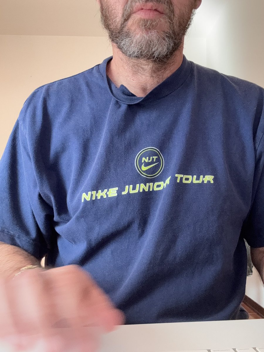 La parte divertente dell’inventare storie è quando ti siedi alla tastiera e decidi di raccontarle.